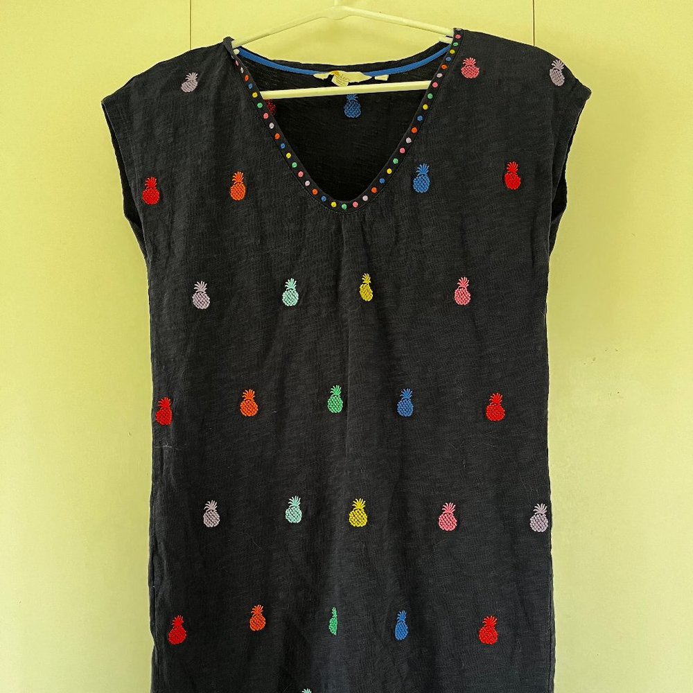 Boden Navy Blue Pineapple V neck shirt dress